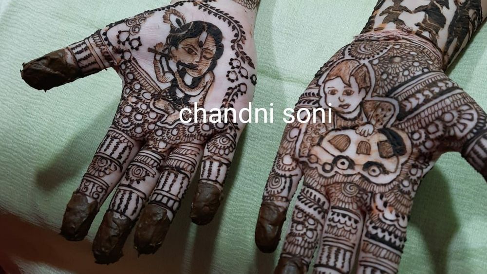 Chandni Soni Mahendi Artist