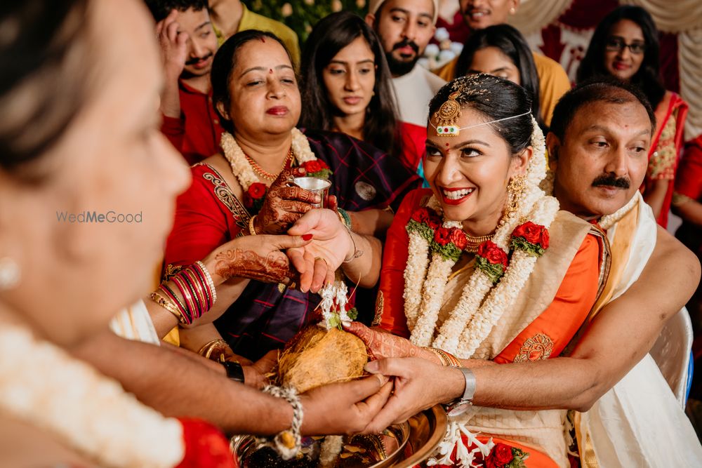 Photo By Theera Ulaa Weddings - Photographers