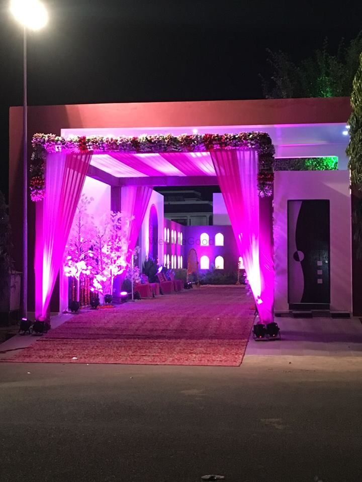 Photo By Chopra Marriage Hall - Venues