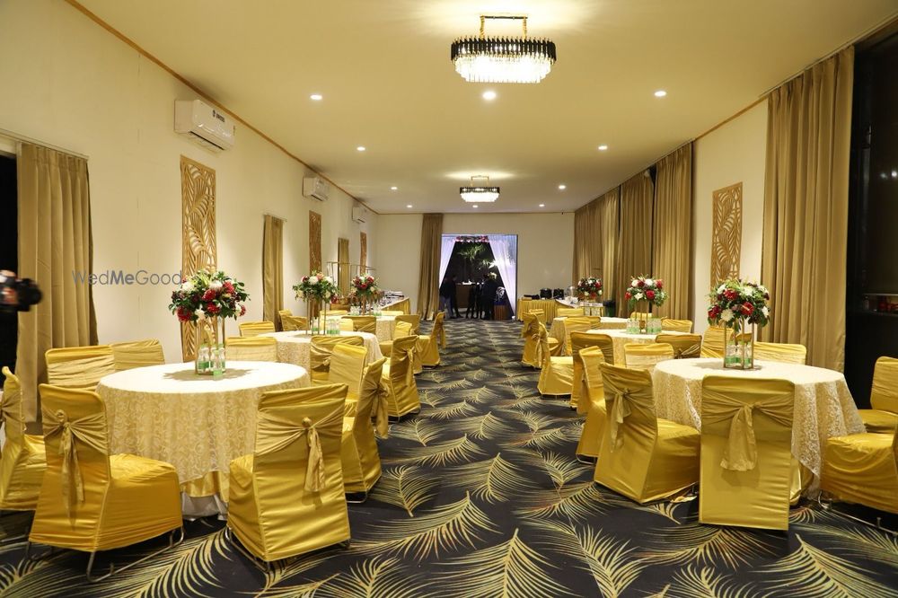 Photo By Comfort Inn Sapphire - Venues