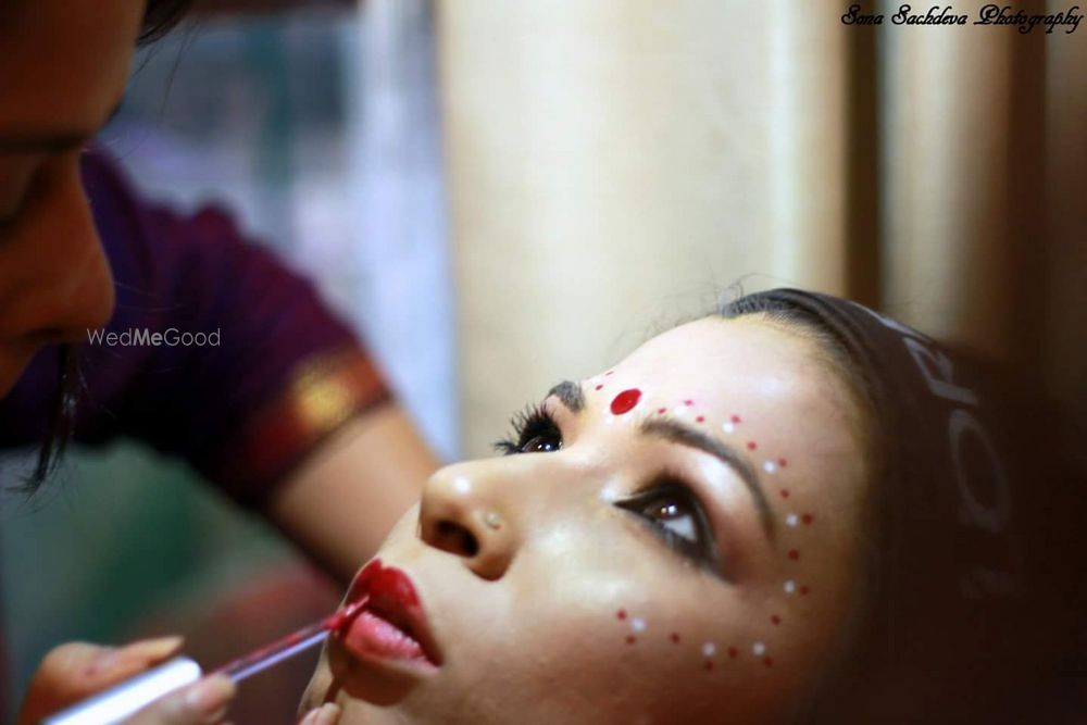 Photo By Arshhia Chawla - Bridal Makeup