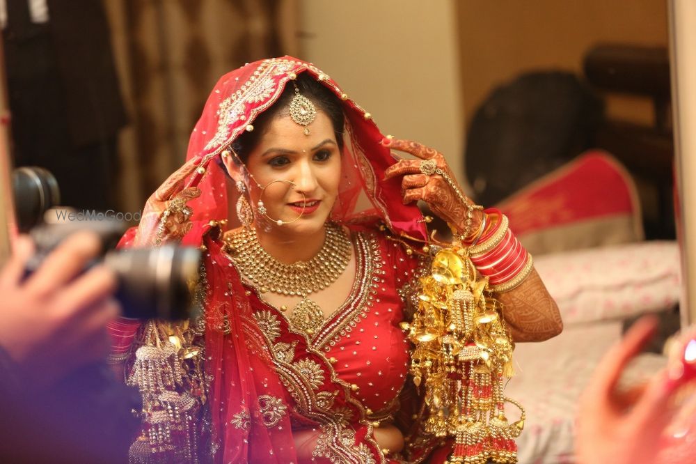 Photo By Arshhia Chawla - Bridal Makeup