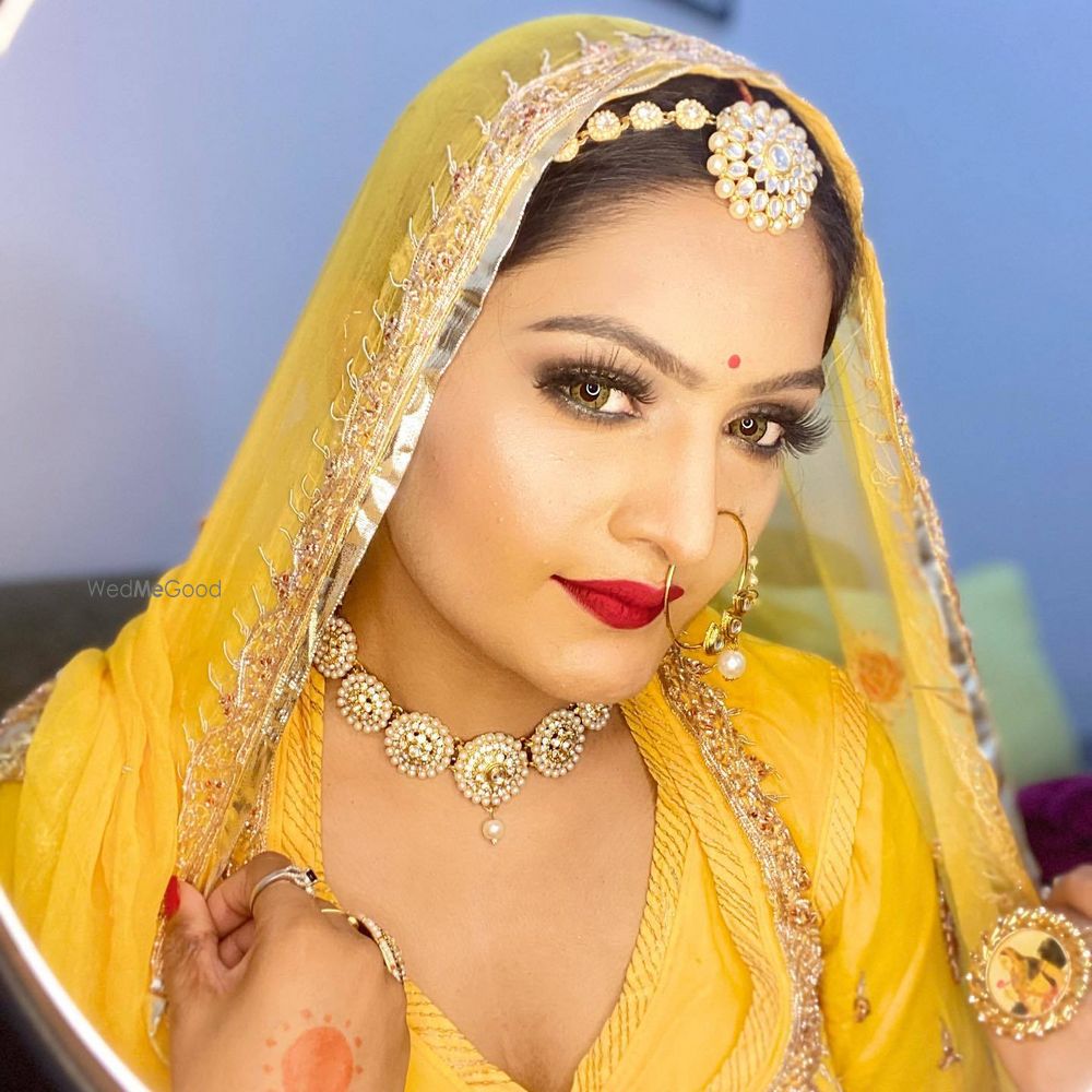 Photo By Sakshi Makeovers - Bridal Makeup