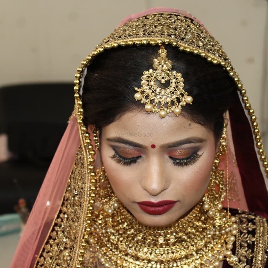 Photo By Roopali Garg - Bridal Makeup