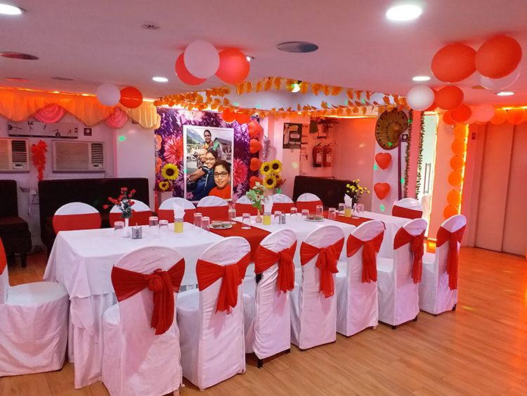 Photo By Down Town Guest House - Venues