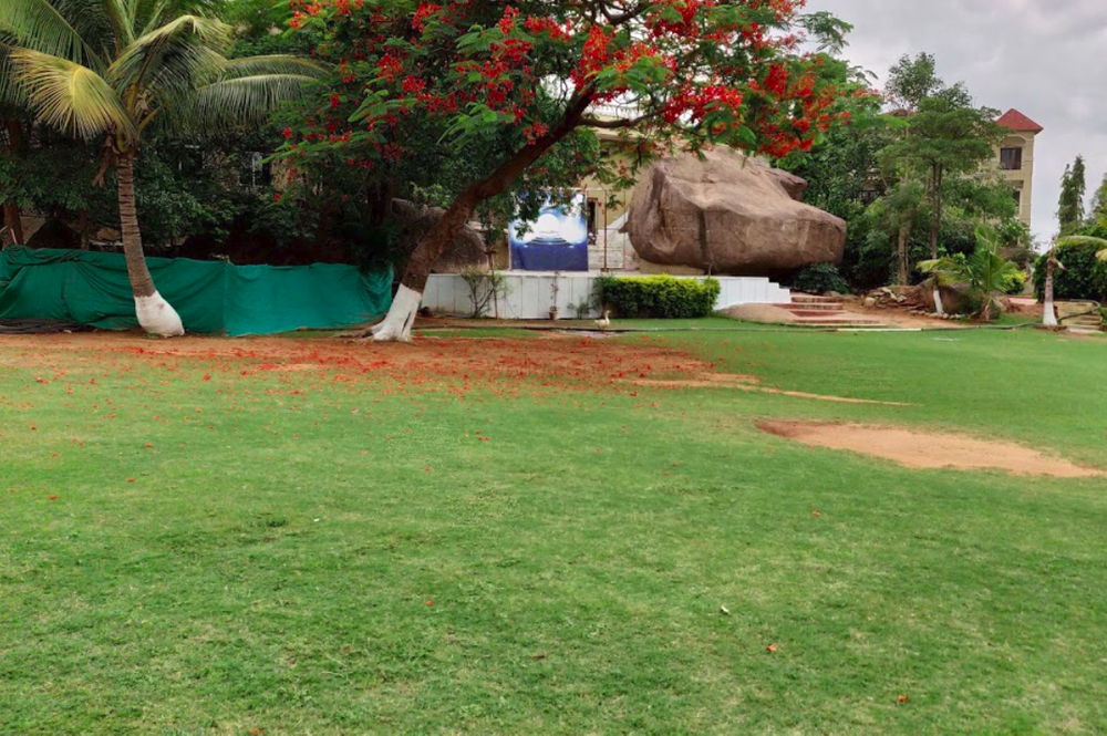 Photo By Country Club Medchal - Venues