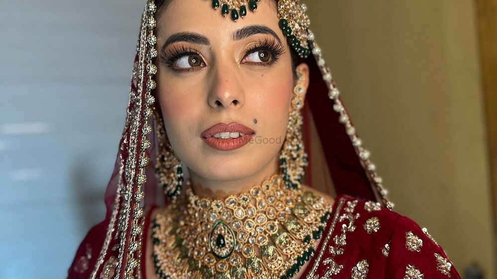 Varsha Khatri Makeup Artist