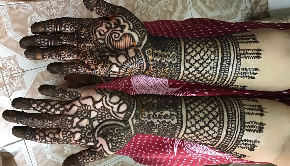 Mehendi Artistry by Arpitha