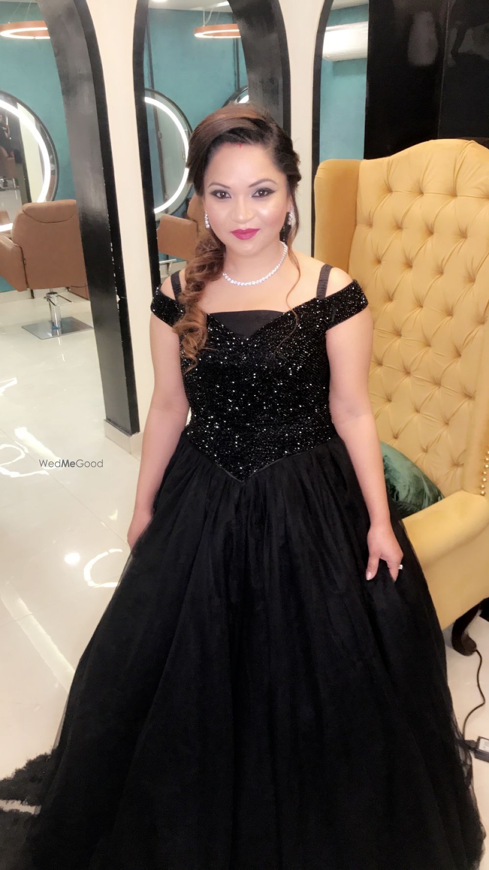 Photo By Makeovers By Heena - Bridal Makeup