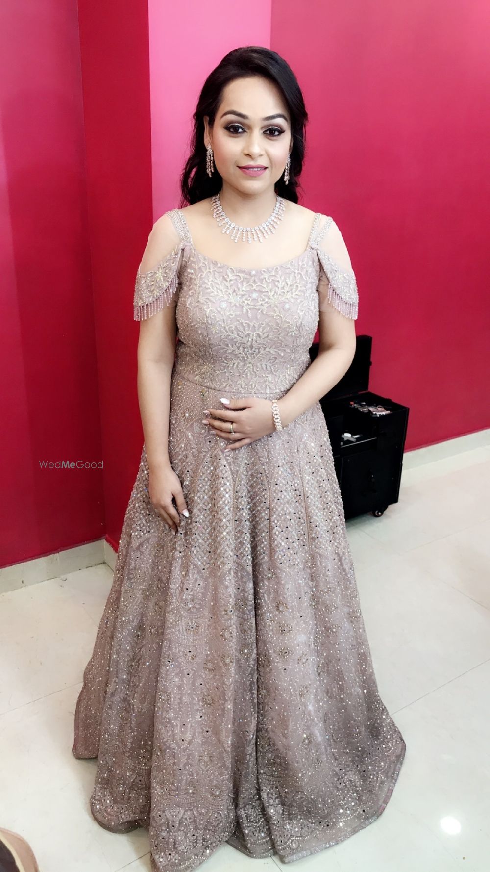 Photo By Makeovers By Heena - Bridal Makeup