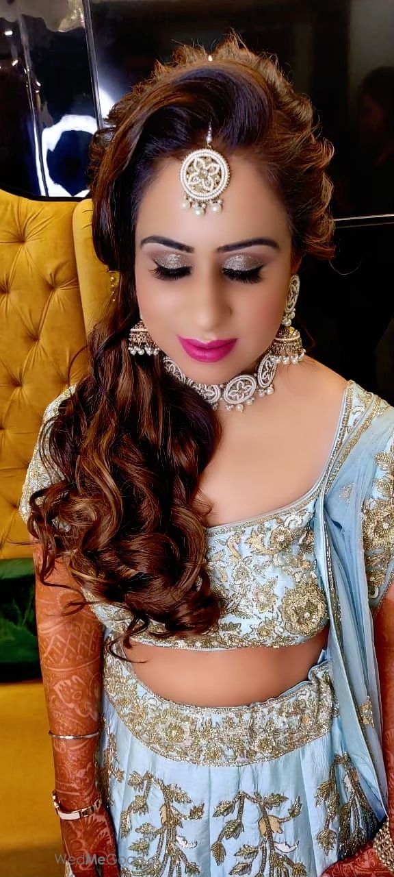 Photo By Makeovers By Heena - Bridal Makeup