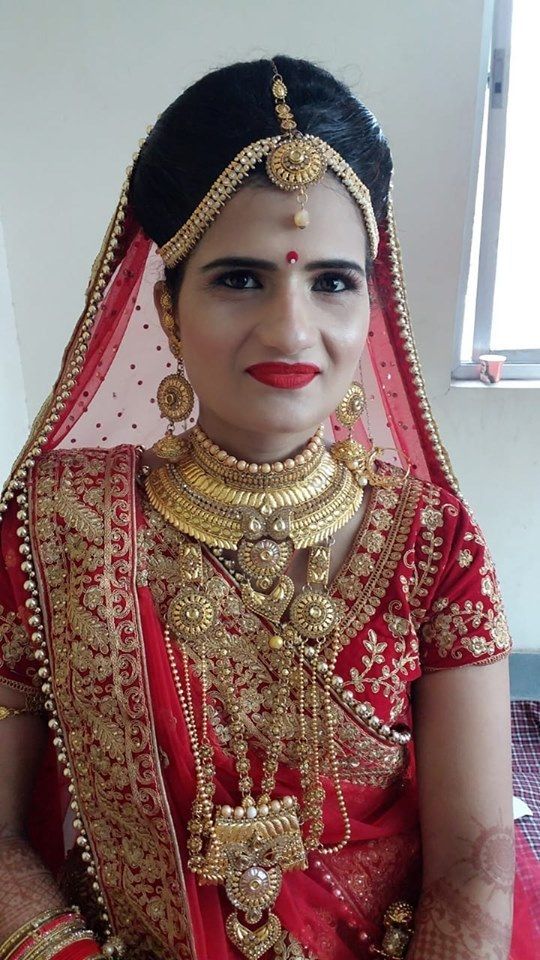 Photo By RoopRekha Beauty Salon - Bridal Makeup