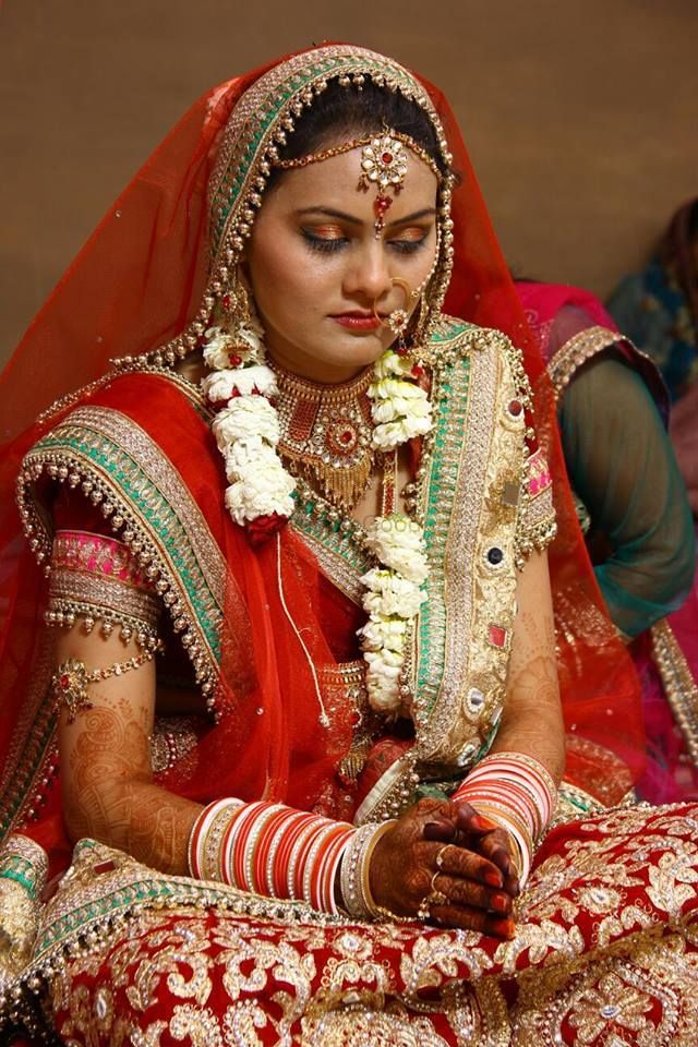 Photo By New Look Beauty Parlor - Bridal Makeup