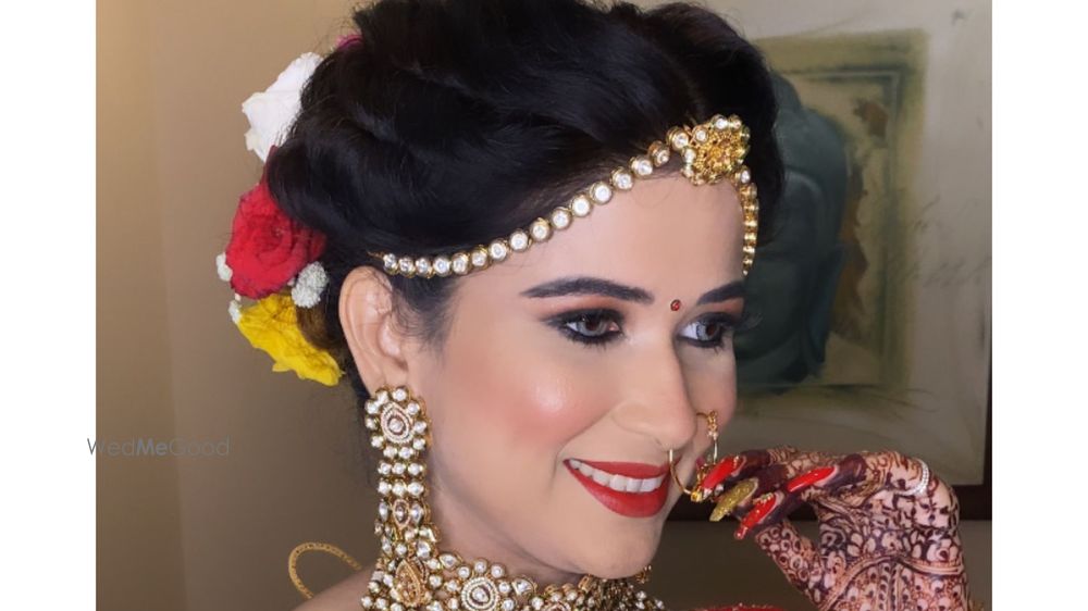 Makeup by Dishi