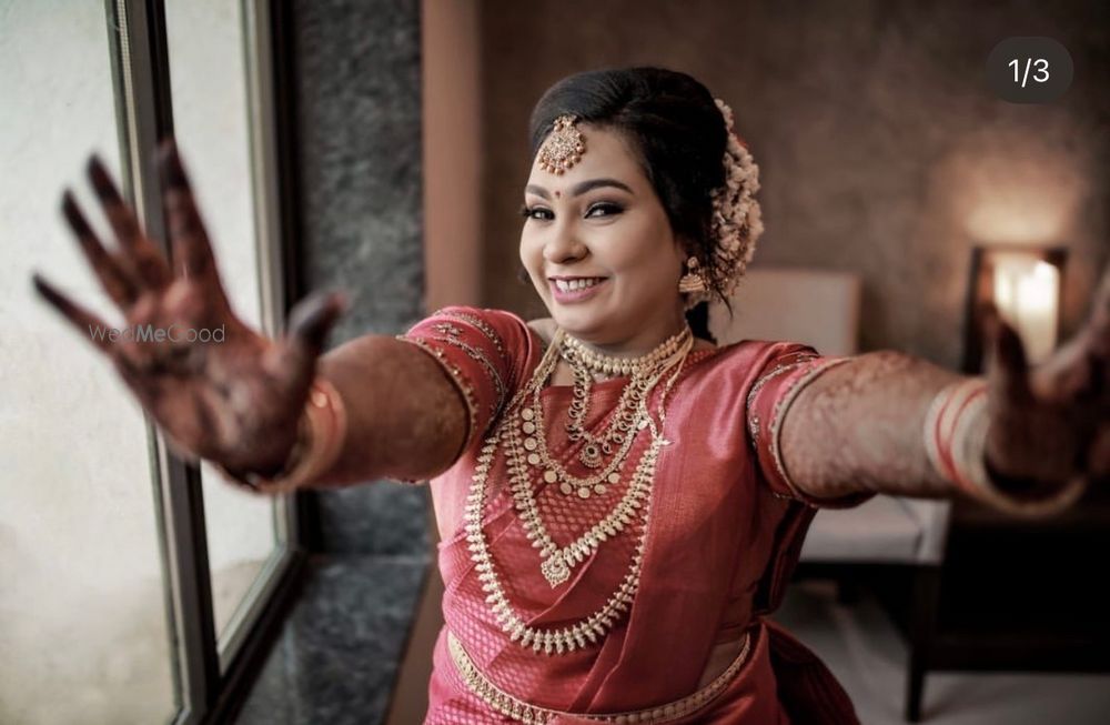 Photo By Pooja Powar Makeovers - Bridal Makeup