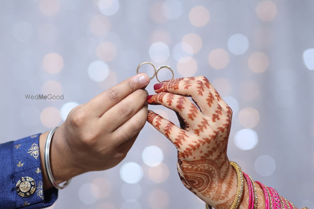 Photo By Pixon Pictures - Photographers