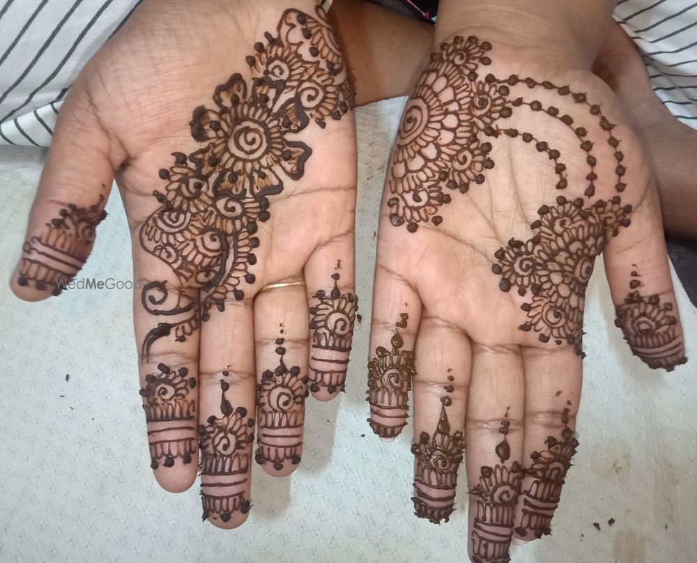 Photo By Mehendi by Zuha - Mehendi Artist