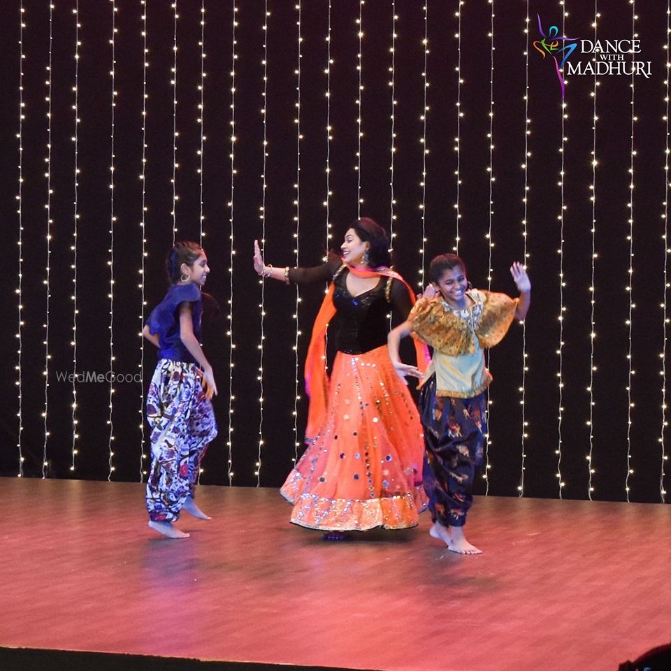 Photo By Dance With Madhuri - Sangeet Choreographer