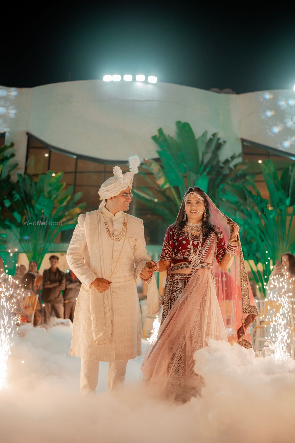 Photo By The Wedding Luxe - Photographers