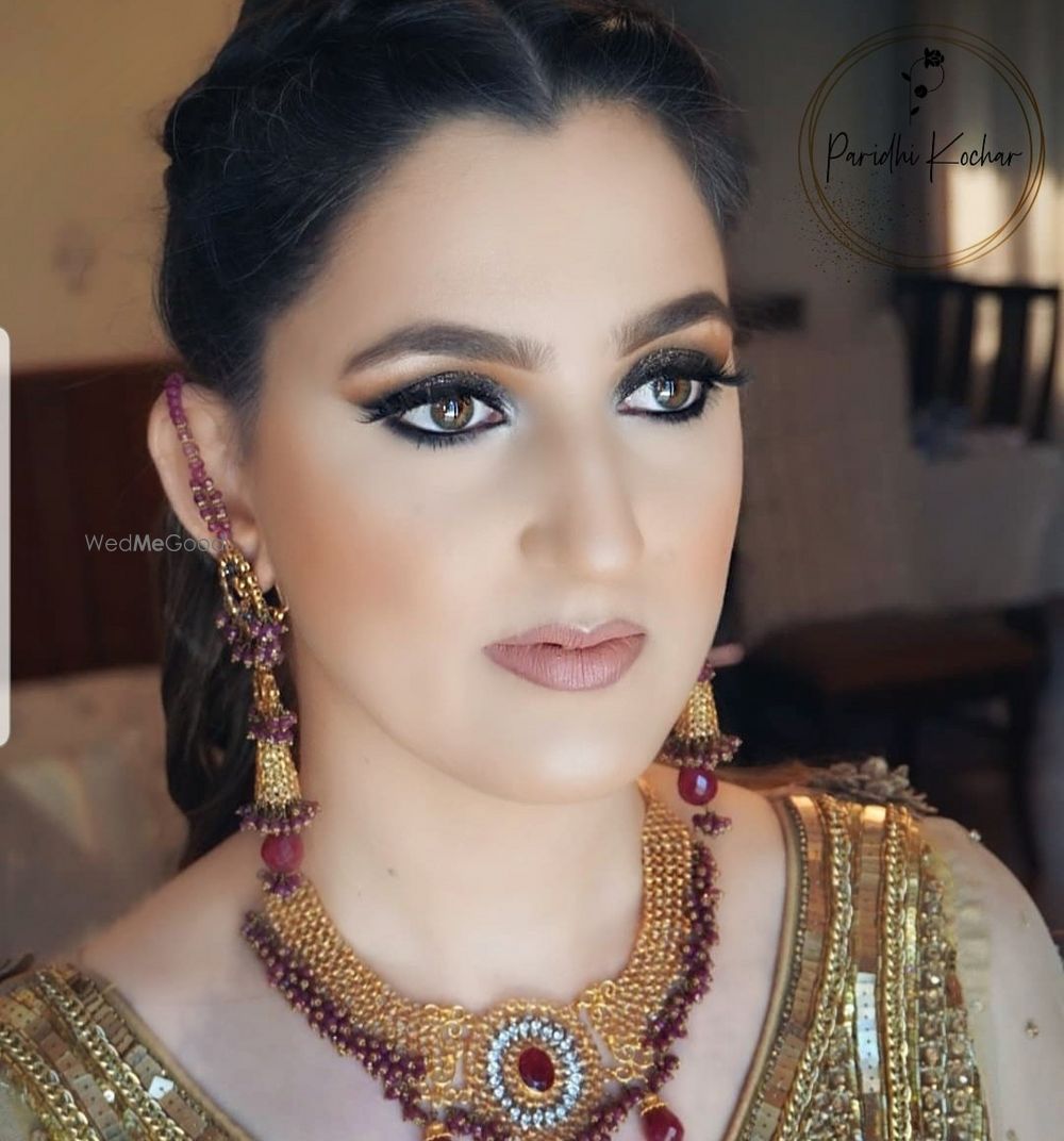 Photo By Makeovers by Paridhi Kochar - Bridal Makeup