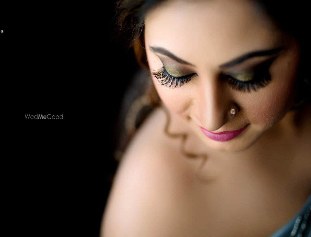 Photo By Makeovers by Paridhi Kochar - Bridal Makeup