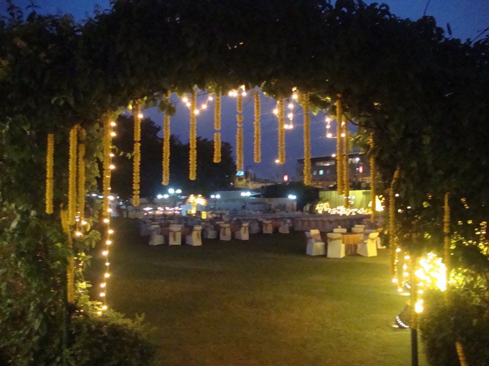 Photo By Country Club Begumpet - Venues