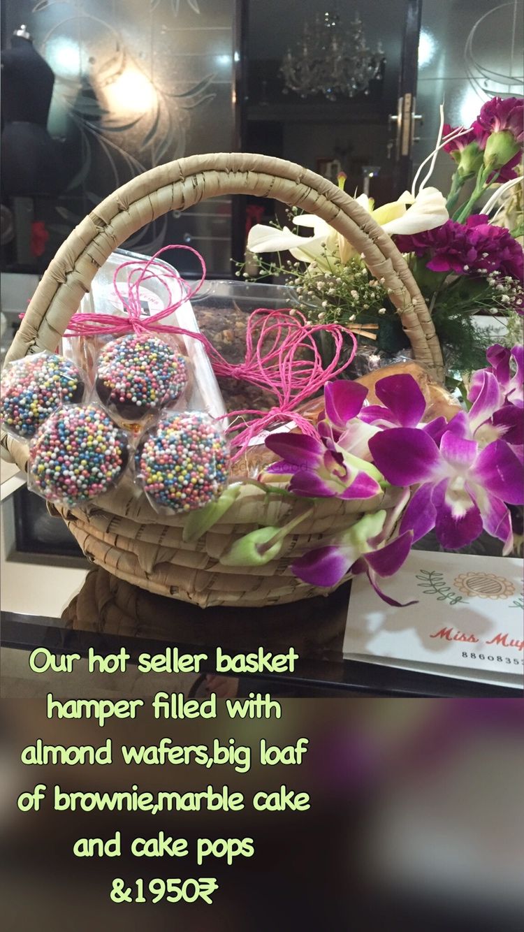 Photo By Miss Muffin's- Bakery  - Favors