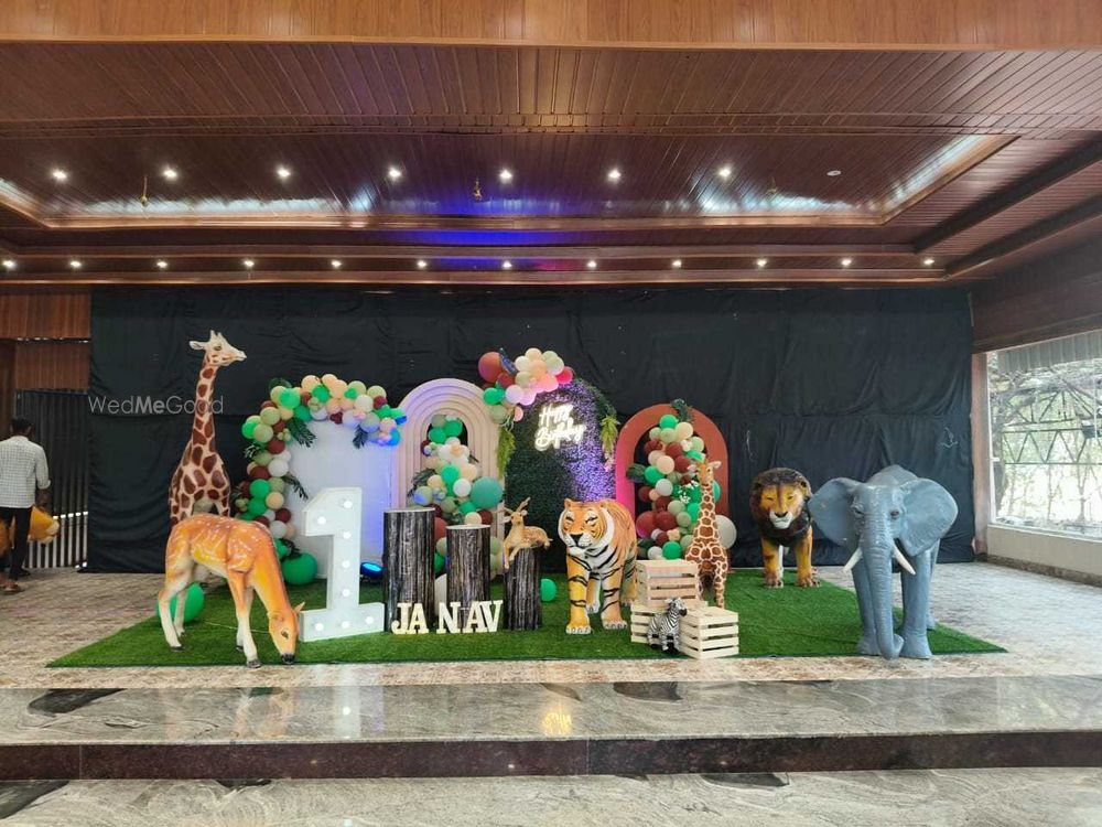 Photo By Nandi Link Grounds - Venues