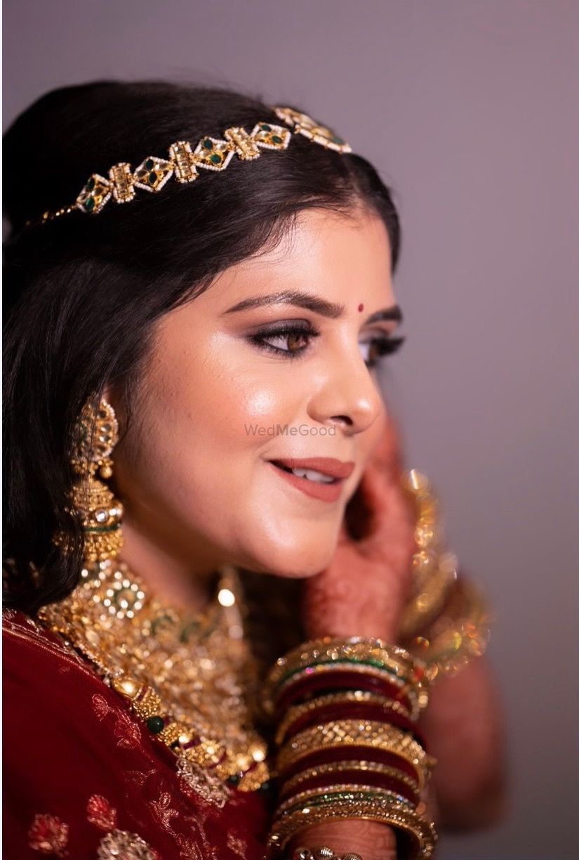 Photo By Aayushi Makeovers - Bridal Makeup
