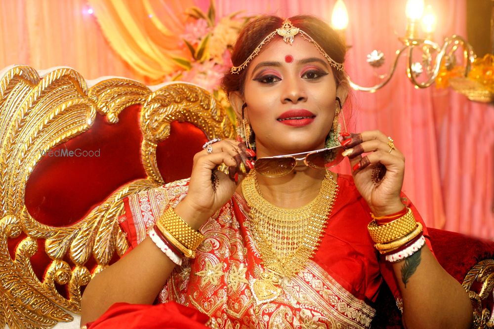 Photo By Sunny Studio - Photographers