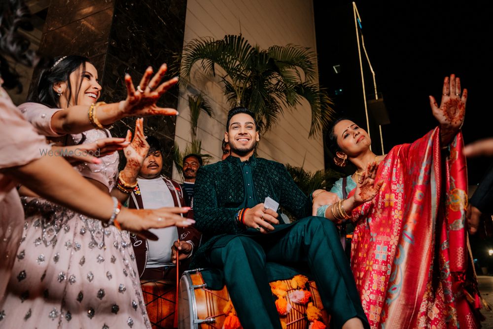 Photo By The Wedding Myntra - Photographers