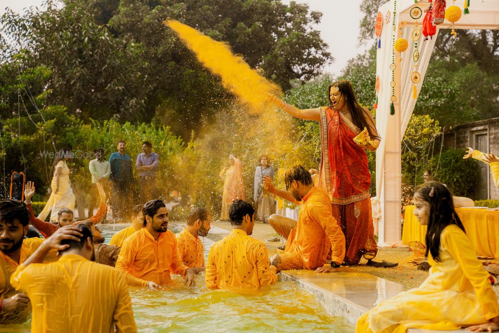 Photo By The Wedding Myntra - Photographers