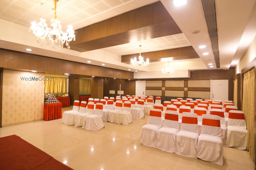 Photo By Majestic Banquets - Venues