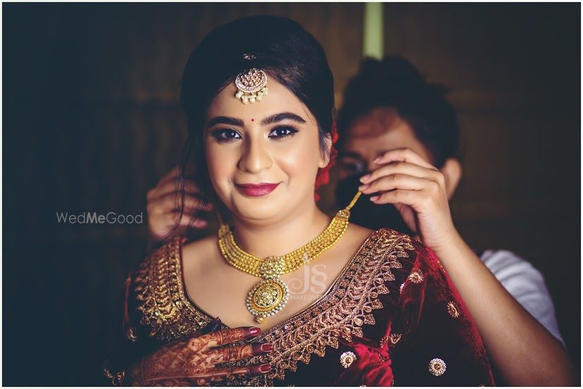 Photo By Jssmakeovers - Bridal Makeup