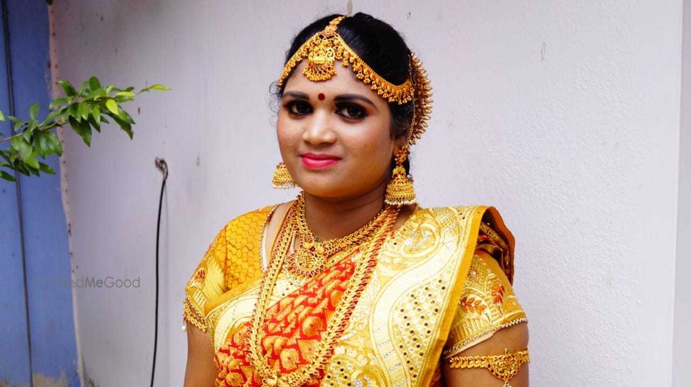 Photo By Sha3 Bridal Studio - Bridal Makeup