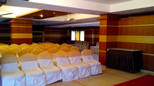 Photo By Nandhana Banquet Hall  - Venues