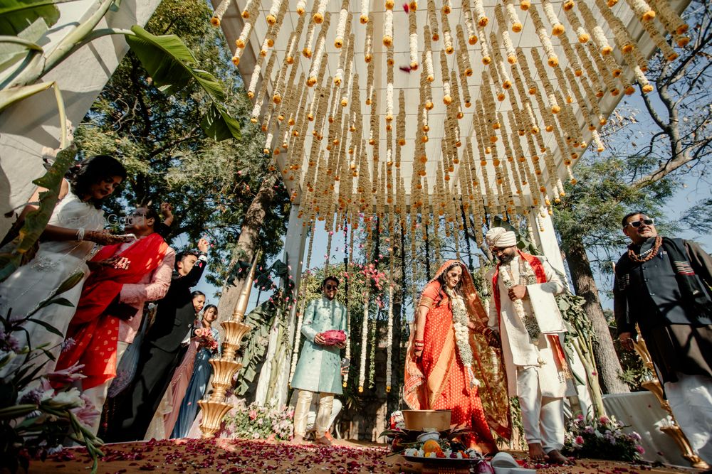 Photo By Wedmeclick - Photographers