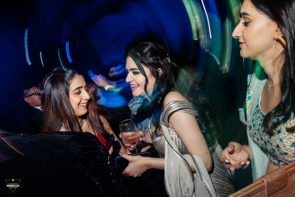 Photo By Wedmeclick - Photographers