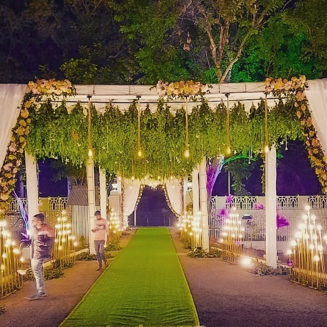 Photo By Fortunate Events - Decorators