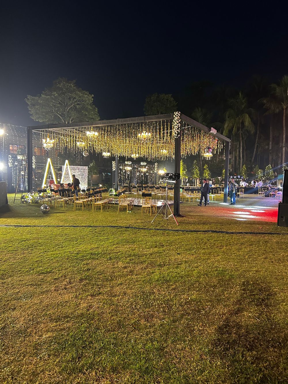 Photo By Fortunate Events - Decorators