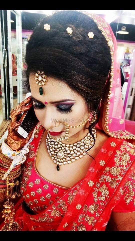 Photo By Vandana Bhuyan Makeovers - Bridal Makeup