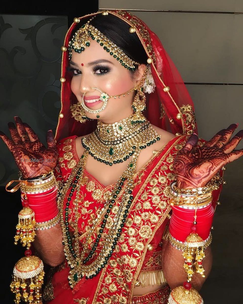 Photo By Wamika Bajaj Makeovers - Bridal Makeup