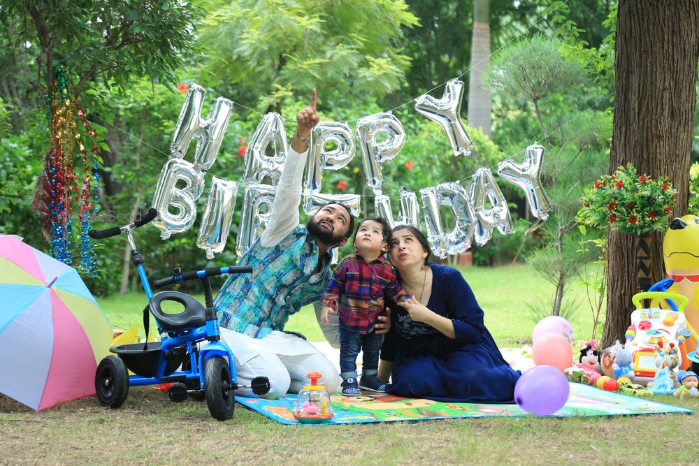 Photo By Anup Studio - Photographers