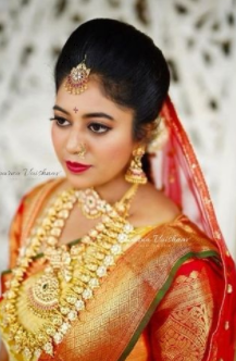 Photo By Makeup by Aparna Vaishnav - Bridal Makeup