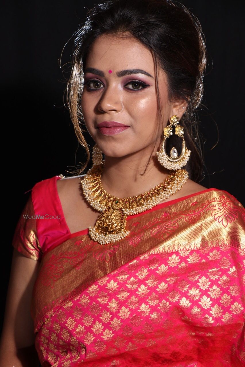 Photo By Shubhangi Chopda Makeup Artist - Bridal Makeup