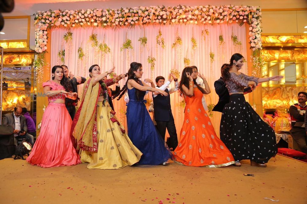 Photo By Twisters Wedding Choreography - Sangeet Choreographer