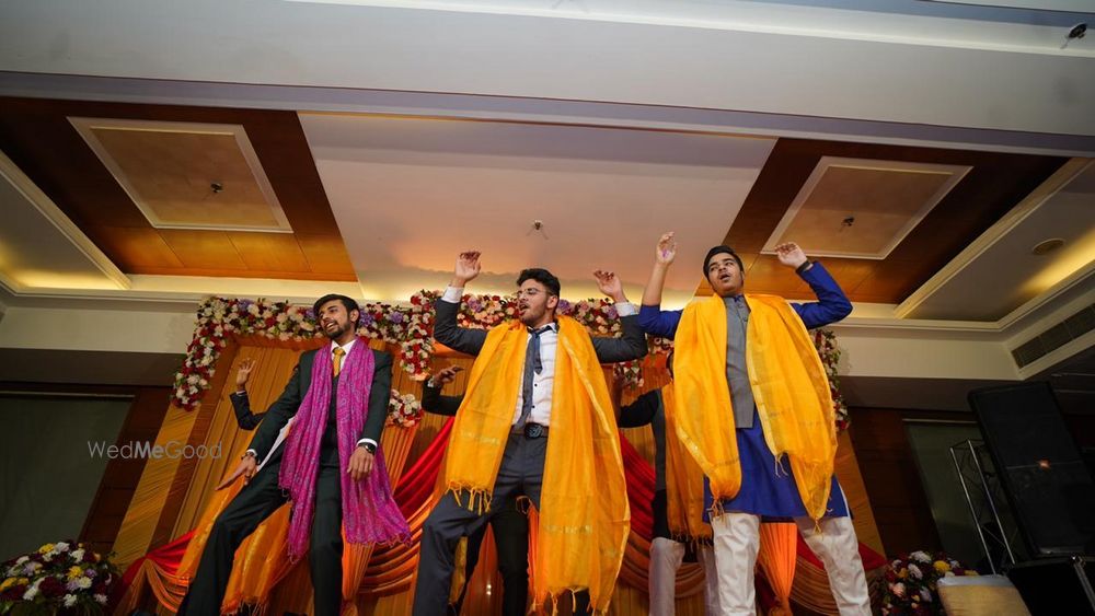 Photo By Twisters Wedding Choreography - Sangeet Choreographer