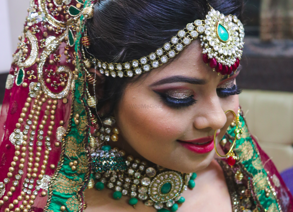 Chandni Rijhwani Makeup Artist