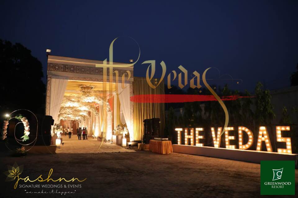 Photo By The Vedas - Venues