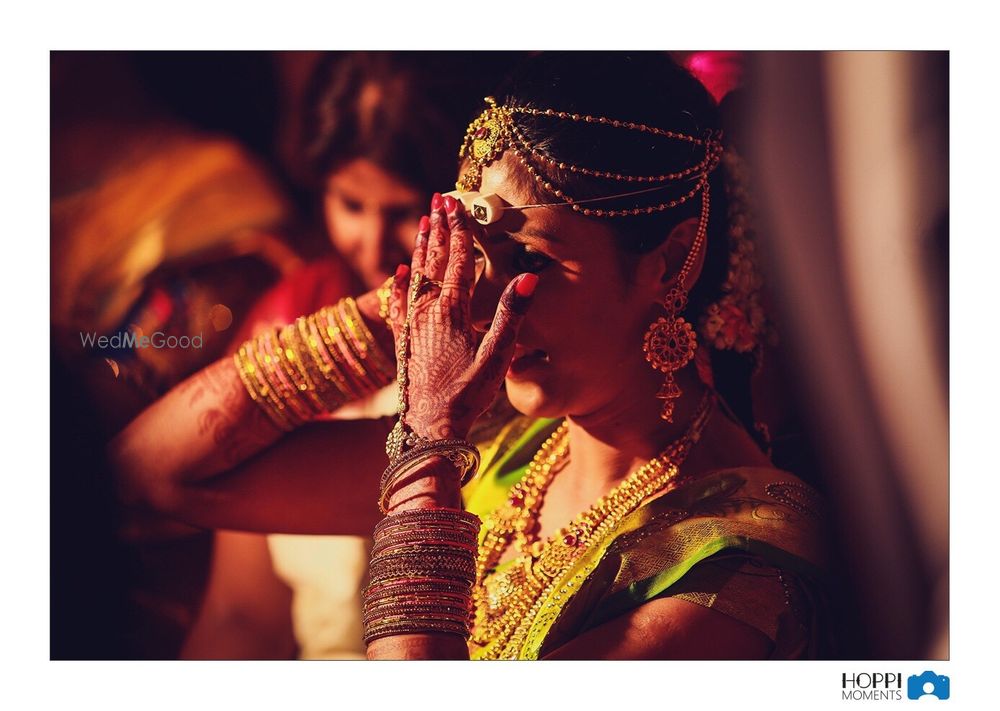 Photo By Hoppi Moments - Photographers